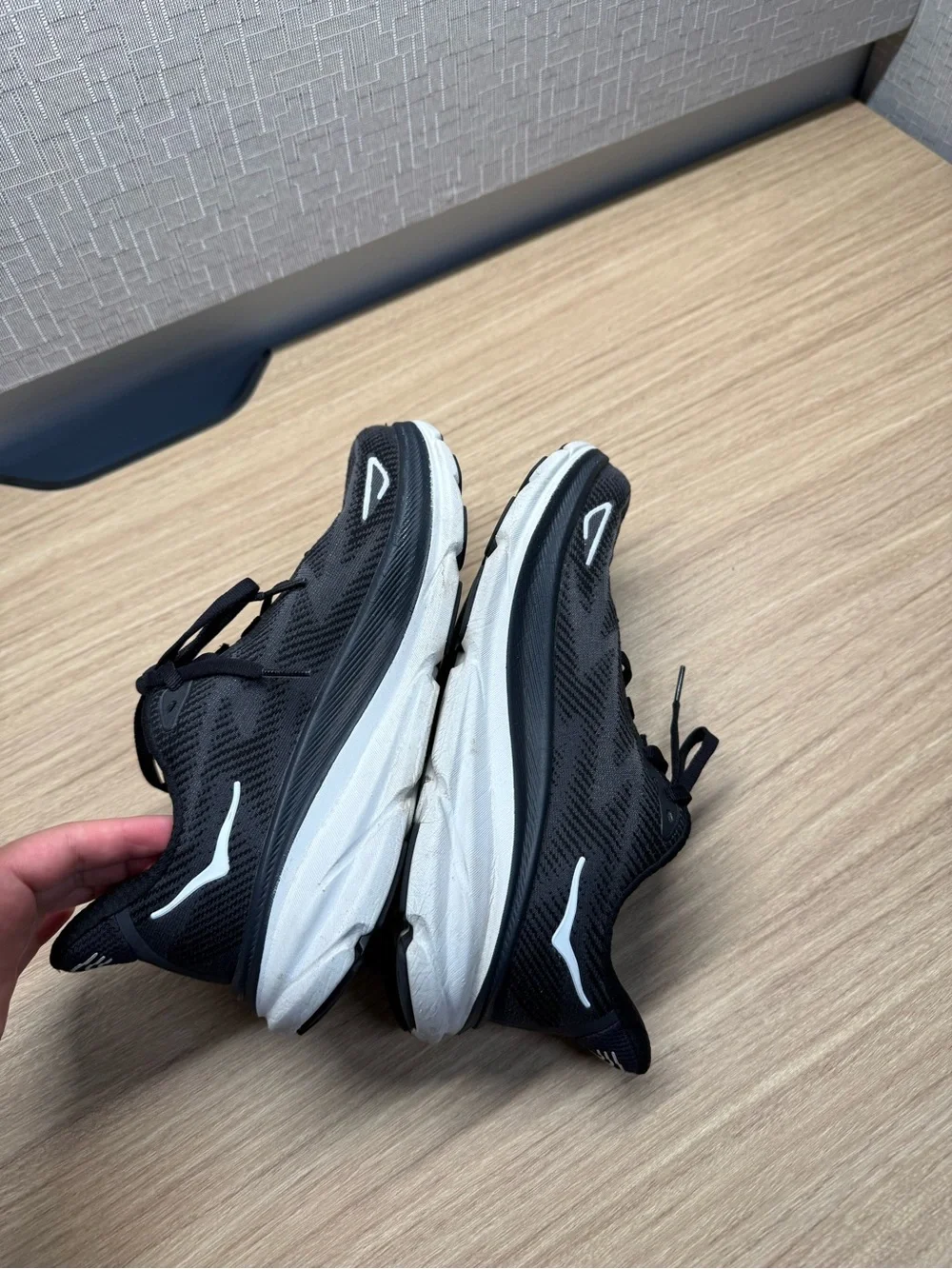 Hoka lightweight men